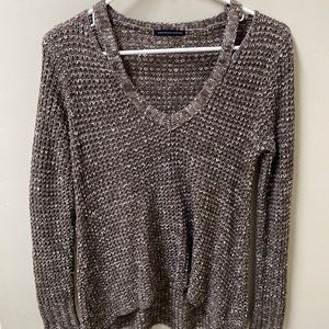 Lightly worn. Size M.